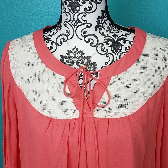 Host Pick!🎉Coral Boho Lace Dress - Picture 4 of 6